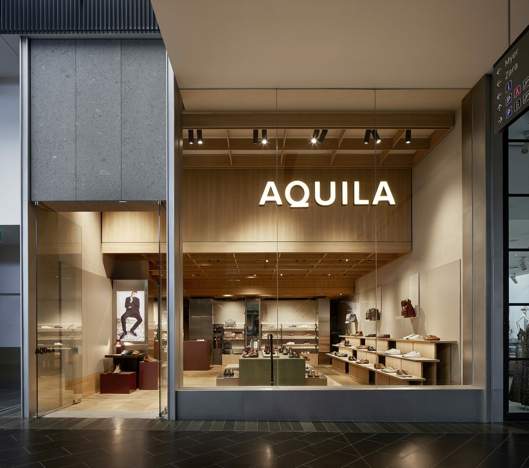 Design Office / Aquila - Tatjana Plitt